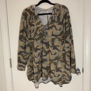 Camo half zip hoodie
